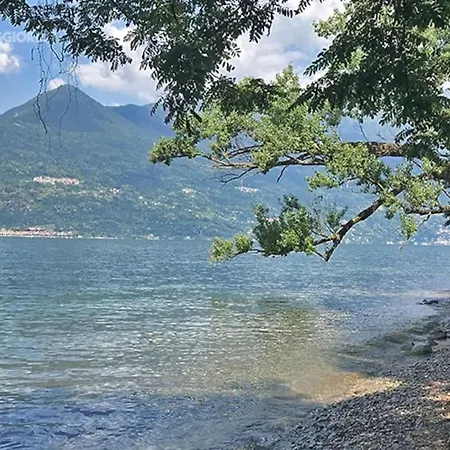 Ale Lake Maggiore Apartment *